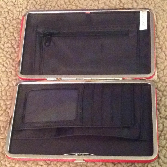 Wallet - Picture 3 of 3